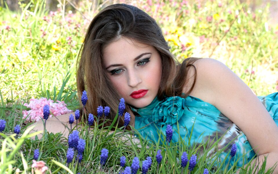 Blue eyes beauty field