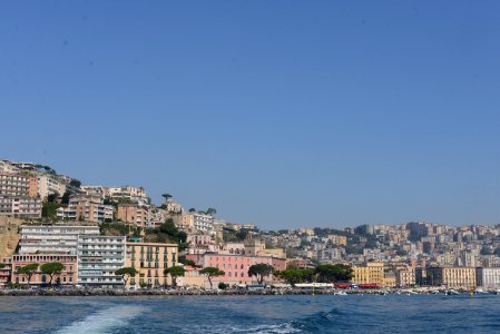 Mergellina vista dal mare