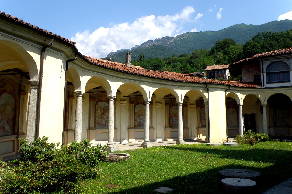 Mergozzo Porticato 2