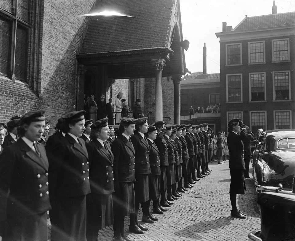 Mevrouw Roosevelt in Den Haag, Bestanddeelnr 902-6922