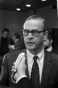 Metaal CAO-overleg olv prof Goudswaard voortgezet, nummer 22 en 23 ir A Pr, Bestanddeelnr 926-3076