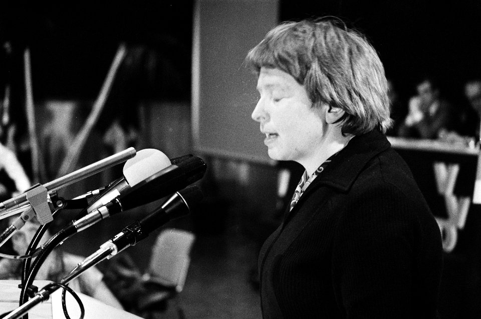 Mevrouw Kappeijne van de Copello aan het woord, Bestanddeelnr 930-2241