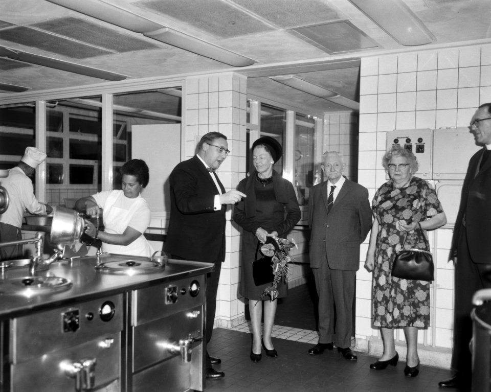 Mevrouw Van Hall Nijhoff verzorgingscentrum voor ouden van dagen in Slotermeer g, Bestanddeelnr 917-1648