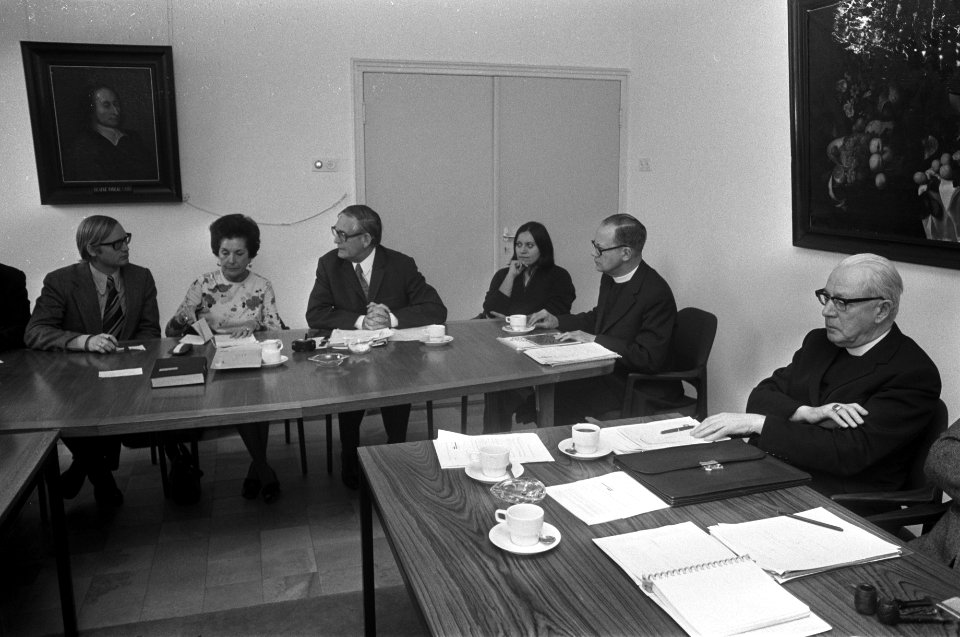 Mevrouw Allende bij vergadering van Raad van Verkeer in Amersfoort overzicht ve, Bestanddeelnr 927-1787