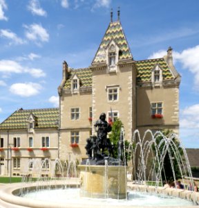 Meursault Hôtel de ville 2