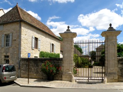 Meursault Rue de Lattre de Tassigny 1
