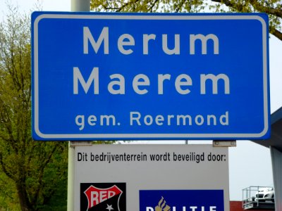 Merum (Roermond) tweetalig plaatsnaambord