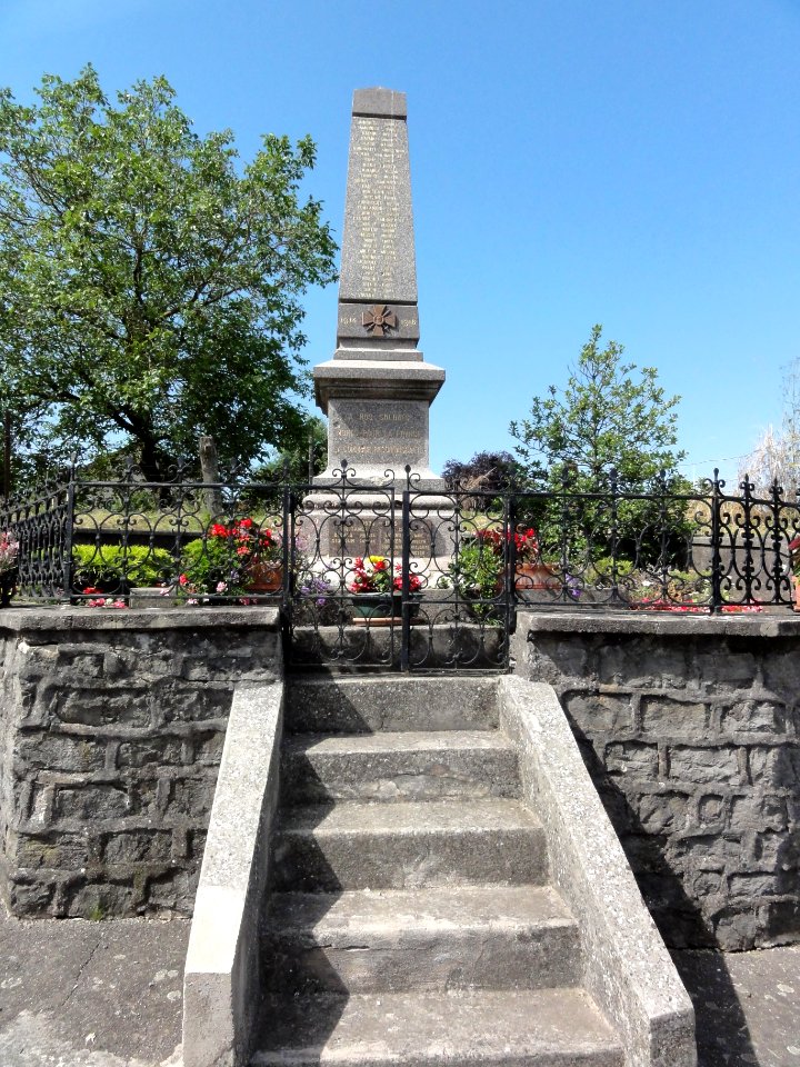 Merviller (M-et-M) monument aux morts