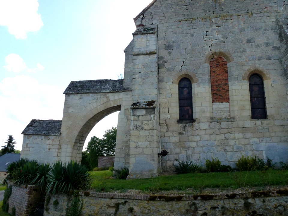 Mesmont (Ardennes) église (3)