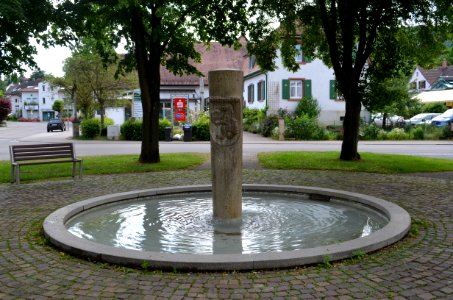 Merzhausen, Brunnen (1)