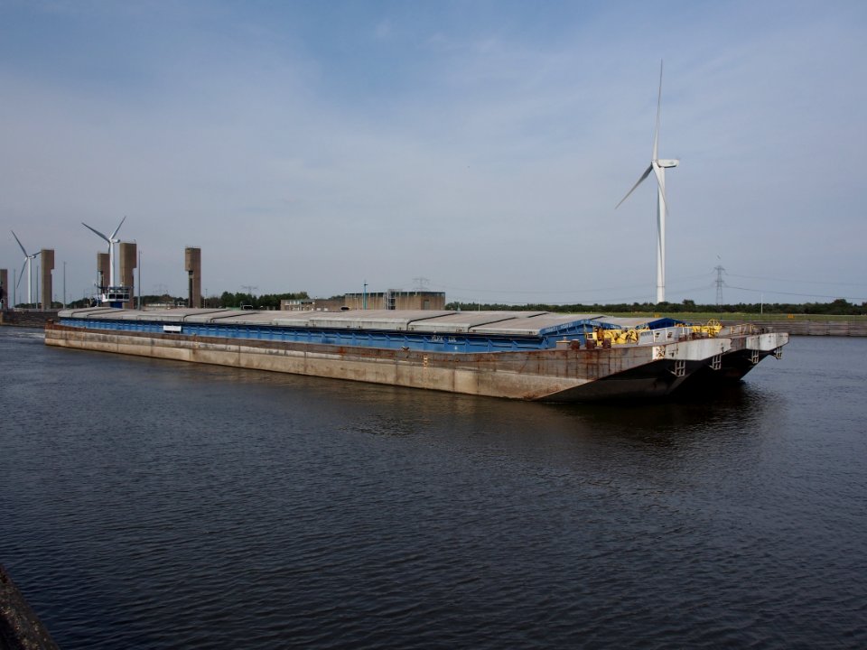Merwede - ENI 02333651 & ENI 02335365, Kreekraksluisen pic2