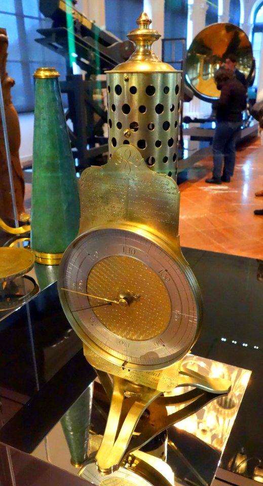 Metallic thermometer with 4 lead rods inside cylinder, Johann Gottfried Zimmer, Reinharz, c. 1748 - Mathematisch-Physikalischer Salon, Dresden - DSC08117