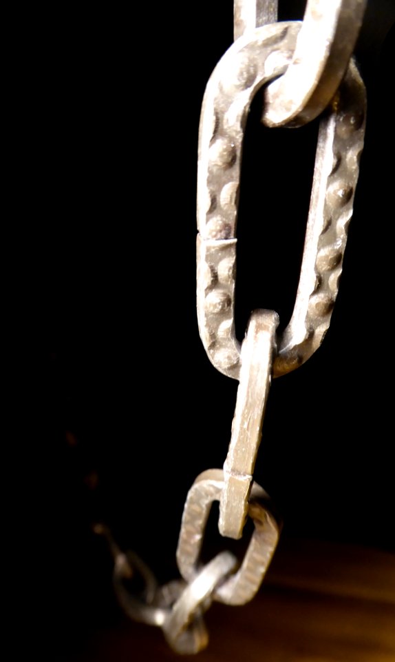 Metall-Zierkette in Nahaufnahme