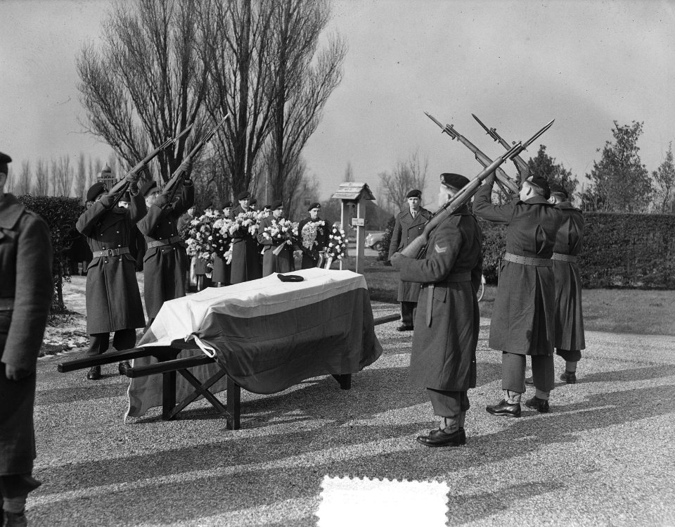 Marvo begrafenis Amsterdam, Bestanddeelnr 904-9701