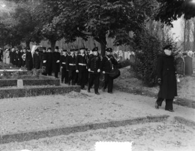 Marvo begrafenis, Bestanddeelnr 904-8124