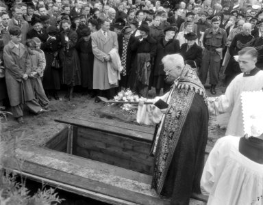Marvo begrafenis matroos A. J. Haas , Nijverdal, Bestanddeelnr 906-6610