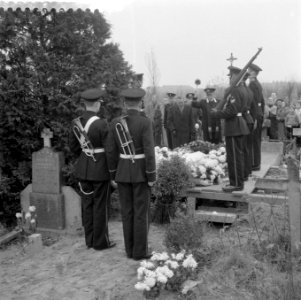 Marvo begrafenis Marinier III Cornelis van Heumen te Den Bosch, Bestanddeelnr 909-1355