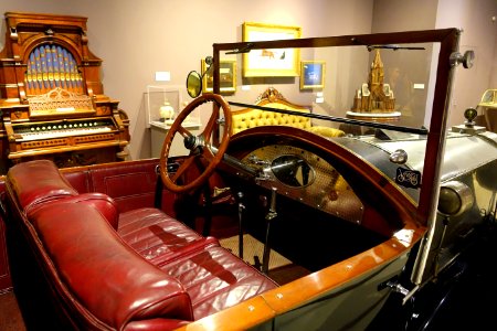 Martin-Wasp Touring Car, view 4, designed by Karl Hamlin Martin, made by Martin-Wasp Corporation, c. 1924, Bennington VT - Bennington Museum - Bennington, VT - DSC09064