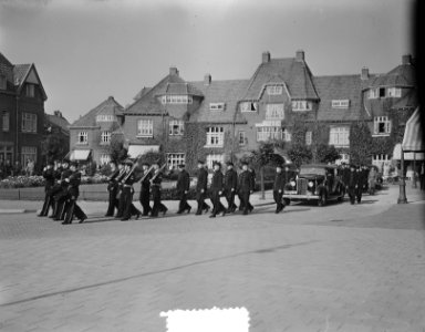Marvo begrafenis Amsterdam-Noord J. van Schaik, Bestanddeelnr 904-7932