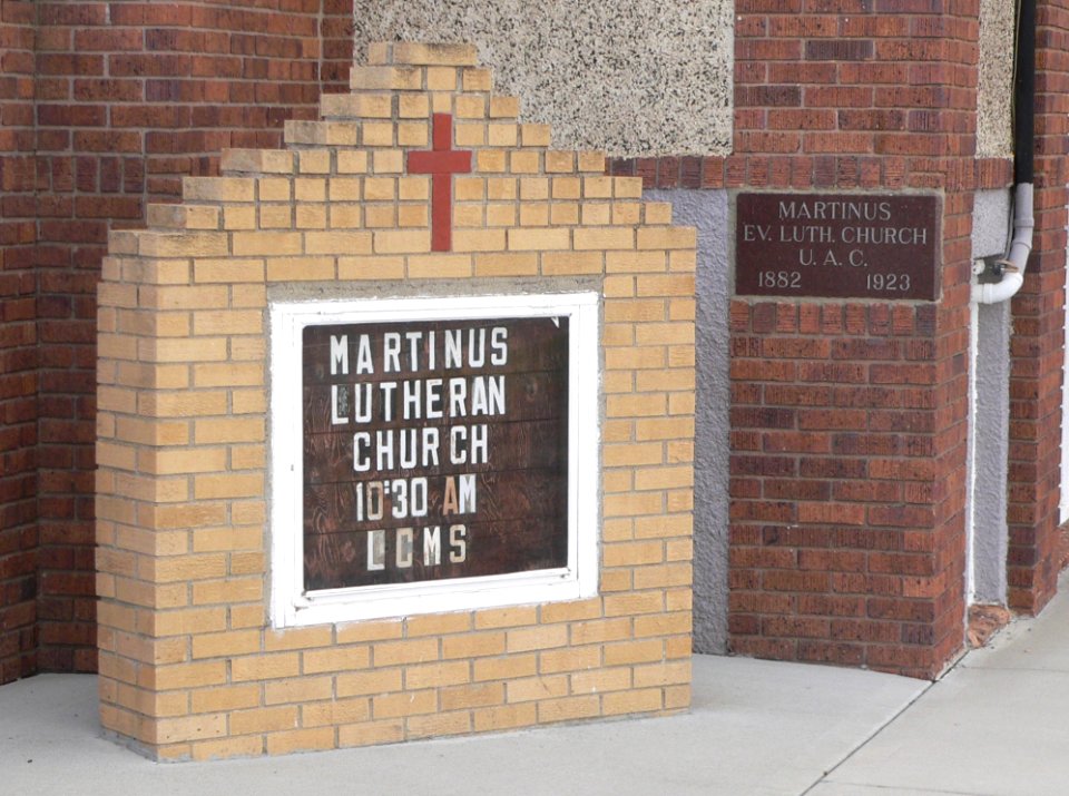 Martinus Lutheran Church (Yankton Co SD) date stone 1