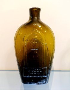 Masonic pint flask, Keene Glass Works (New Hampshire), c. 1825, mold-blown glass - Currier Museum of Art - Manchester, NH - DSC07982