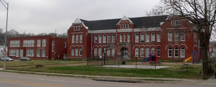 Mason School Omaha from NE 2