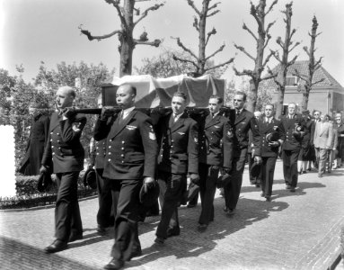 Marvo begrafenis Den Haag, Bestanddeelnr 906-4603