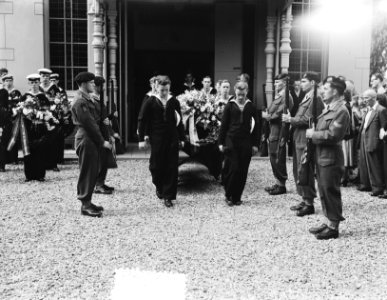 Marvo begrafenis matroos 1e kl. J. W. Stark begraafplaats Vredenhof, Bestanddeelnr 905-8141