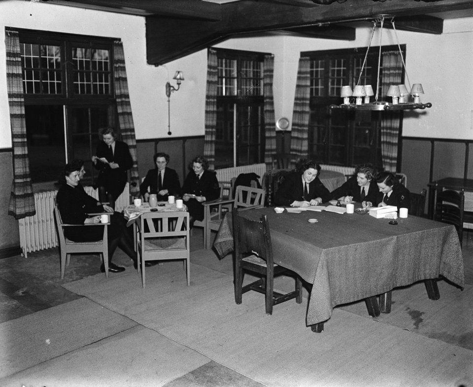 Marva Amsterdam zitkamer, Bestanddeelnr 902-5682