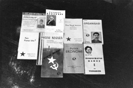Marxistische en communistische brochures en publicaties in het Maleis of Indone, Bestanddeelnr 4470