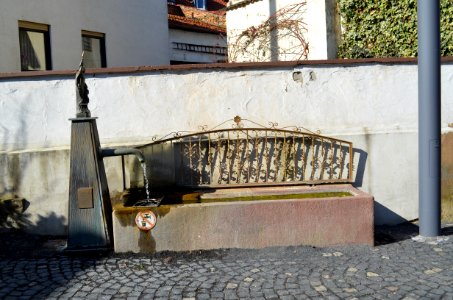 Marxheim, Eichstraße, Brunnen