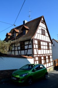 Marxheim, Schulstraße 69 (1)
