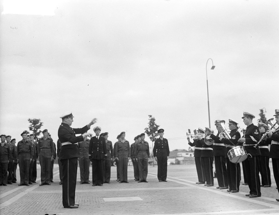 Mars voor generaal-majoor M.R. de Bruyne, Marinierskazerne, Van Ghentkazerne Rot, Bestanddeelnr 903-4419