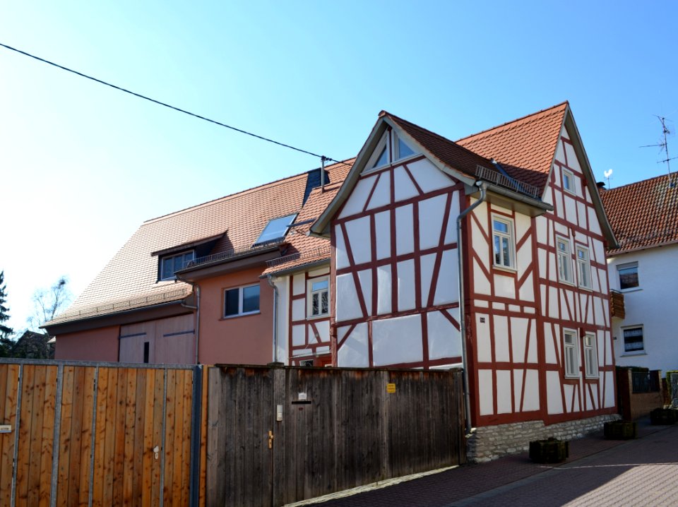 Marxheim, Schulstraße 36
