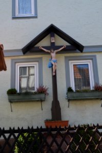 Marxheim, Eichstraße 5, Kreuz