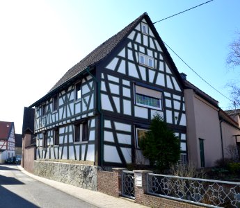 Marxheim, Ringstraße 2 (8)