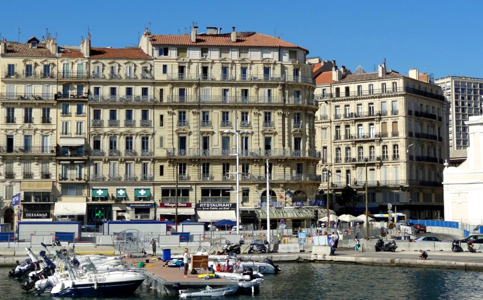 MarseilleVieuxPortFacades