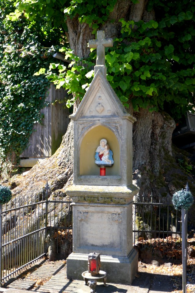 Marsberg - Bildstock Zu den Drei Linden