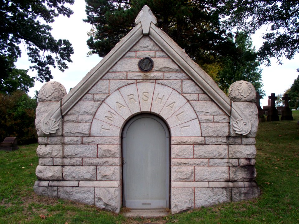 Marshall (T.) Mausoleum, Homewood Cemetery, 2015-10-02, 02
