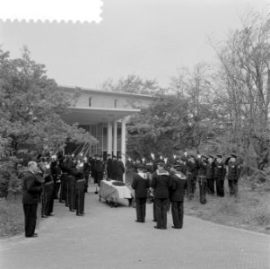 Marvobegrafenis Luitenant ter zee eerste klasse J. Rambaldo, Bestanddeelnr 909-0139