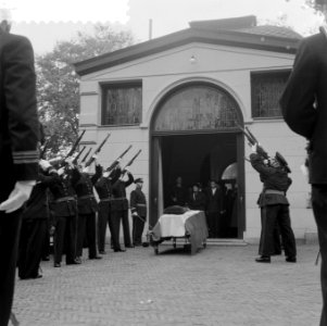 Marvobegrafenis Luitenant ter zee eerste klasse J. Rambaldo, Bestanddeelnr 909-0135