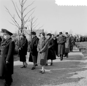 Marvobegrafenis in Vlissingen Overste C Greeuw, Bestanddeelnr 908-4357
