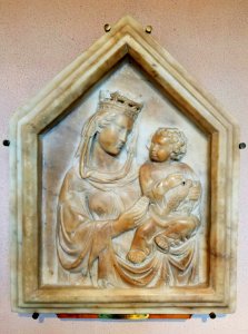Mary as Queen of Heaven with the Christ Child, by Tino di Camaino, c. 1330, marble - Hyde Collection - Glens Falls, NY - 20180224 120829