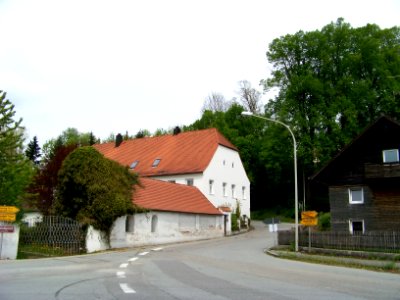Martinsbuch-Pfarrhof-mit-Kapelle