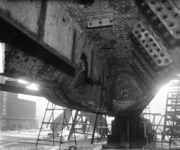 Marvo Luitenant Elferink Italiaans schip op mijn gelope terug in Rotterdam, Bestanddeelnr 903-6467