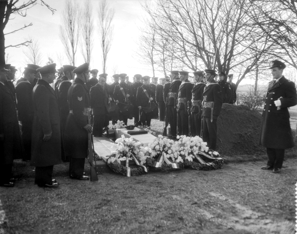 Marvobegrafenis van opperschrijver J A Kok te Nieuw Loosdrecht, Bestanddeelnr 909-2219