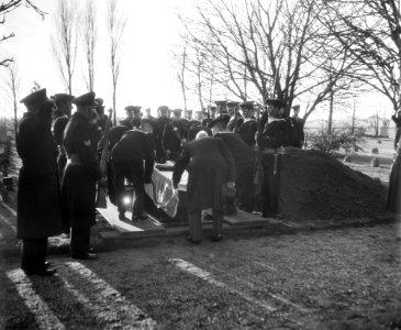 Marvobegrafenis van opperschrijver J A Kok te Nieuw Loosdrecht, Bestanddeelnr 909-2218