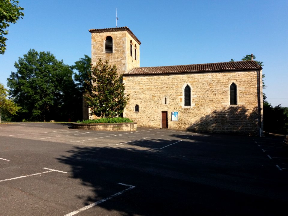 Massieux - Église Saint Barthélémy, façade nord (2)