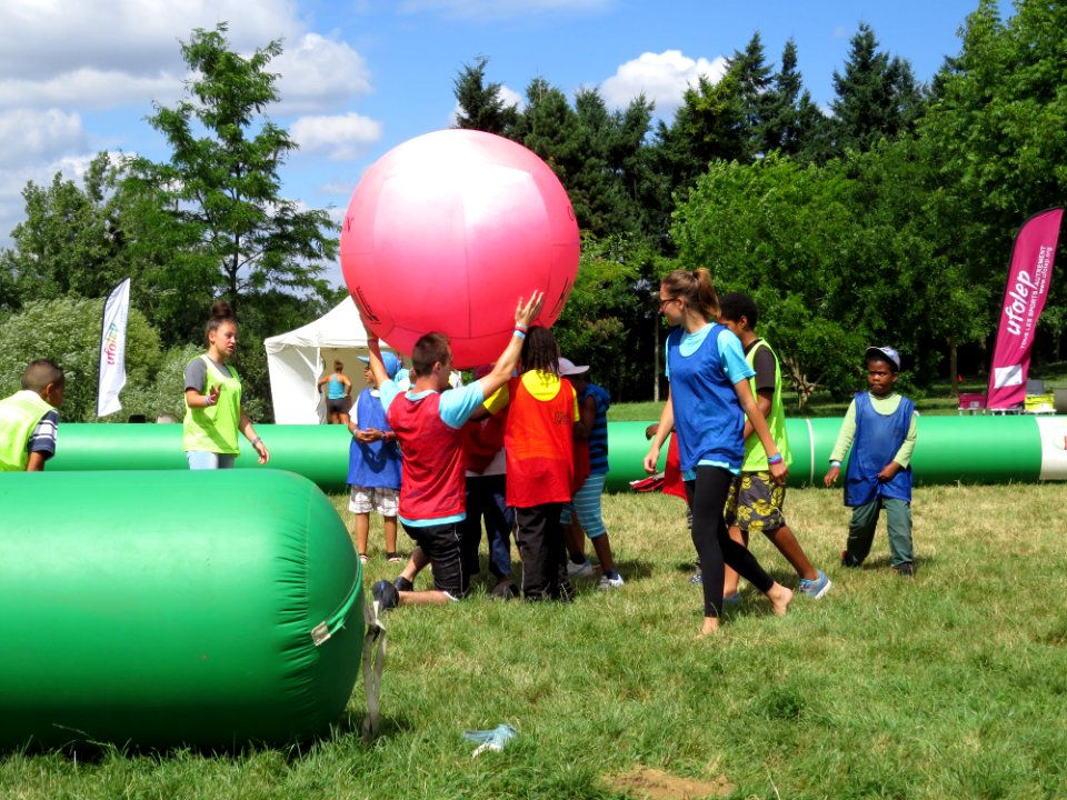 Match de kinball evry 2013 initiation 3