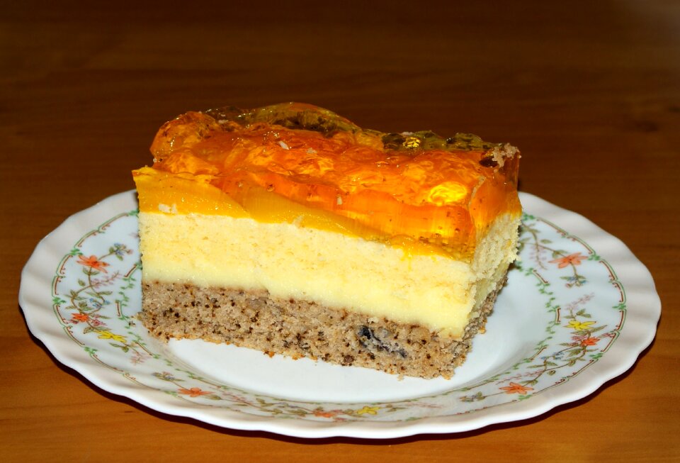 Delicious the cake tasty
